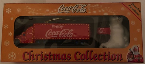 04519-1 € 5,00 coca cola ornament vrachtwagen  ijsbeer porselein.jpeg